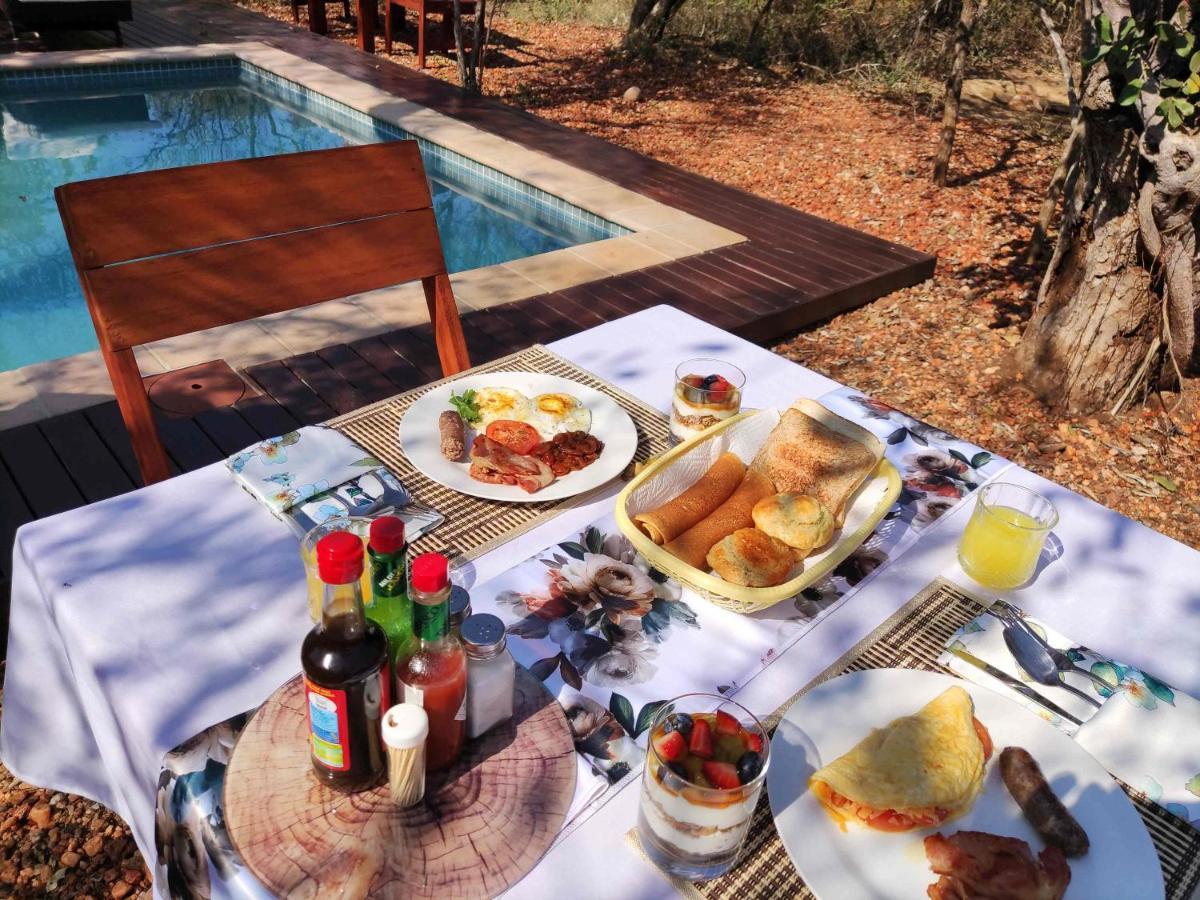 Gem In The Bush Lodge Hoedspruit Extérieur photo